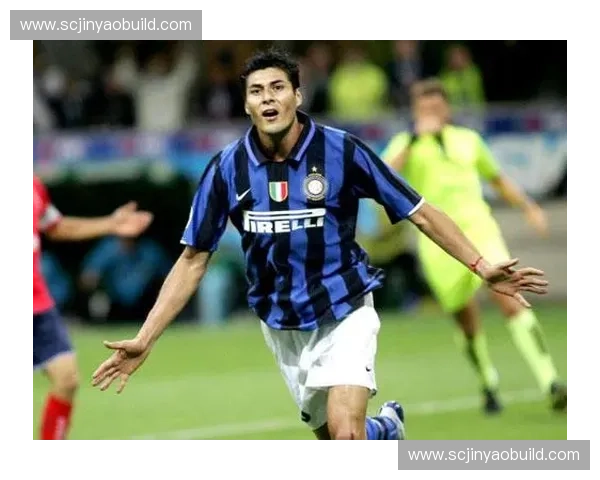 多多闪耀蓝黑荣耀助力国际米兰重塑辉煌征程再现欧洲足坛王者风范